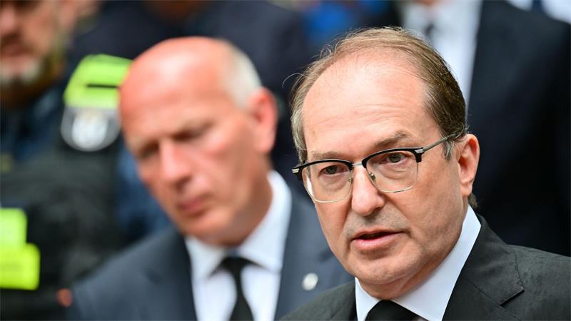 „Gift des Terrorismus“ - Merz: Nicht einschüchtern lassen Innenminister Alexander Dobrindt spricht von einem Terroranschlag.