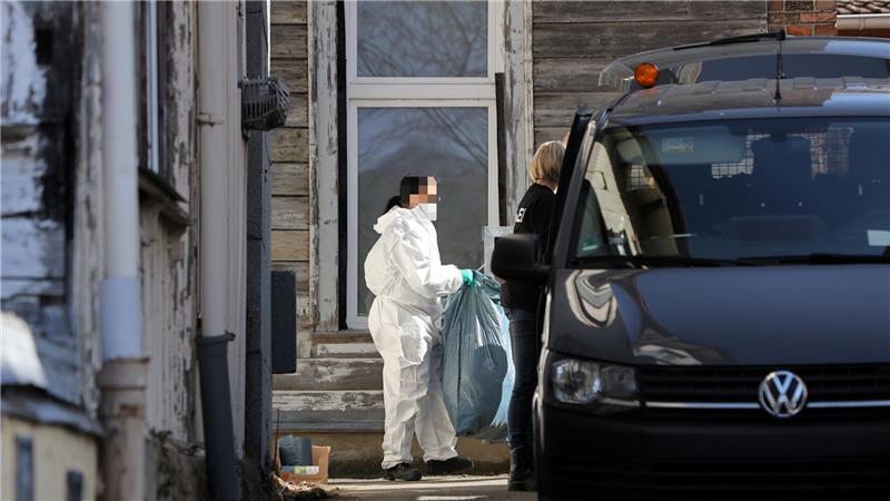 Unbekannte verwandeln ehemaliges Hotel in Drogen-Plantage Insgesamt 1200 Pflanzen werden gefunden.