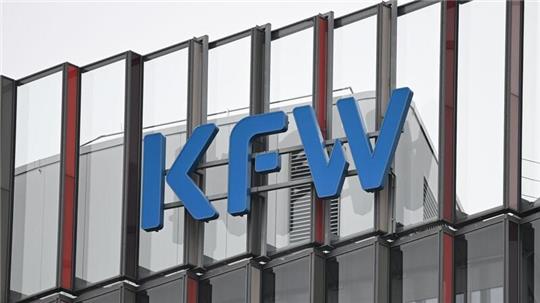 Insgesamt erlöst die Förderbank mit dem Verkauf rund 2,43 Milliarden Euro.