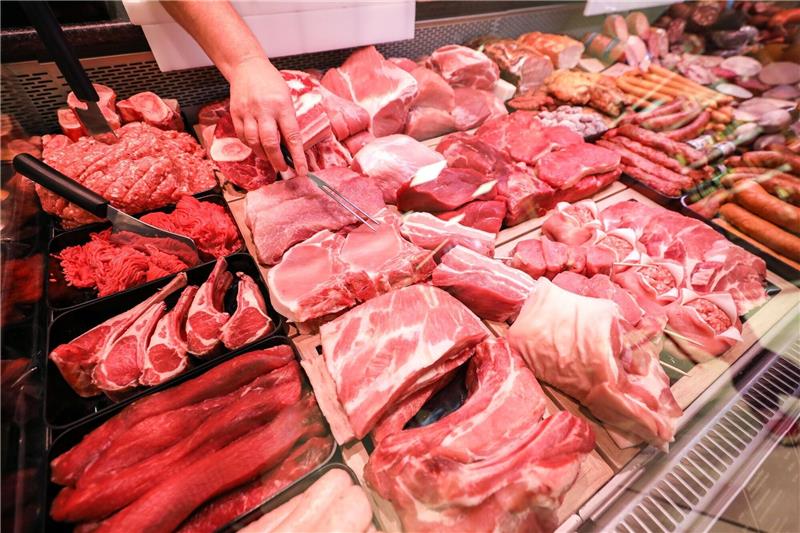 Insgesamt essen die Menschen in Deutschland weniger Fleisch.