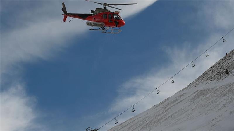 Viele Verletzte bei Skilift-Unfall im Winterparadies Insgesamt fünf Hubschrauber wurden eingesetzt.