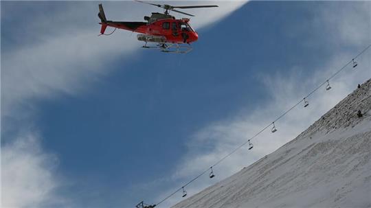 Insgesamt fünf Hubschrauber wurden eingesetzt. 