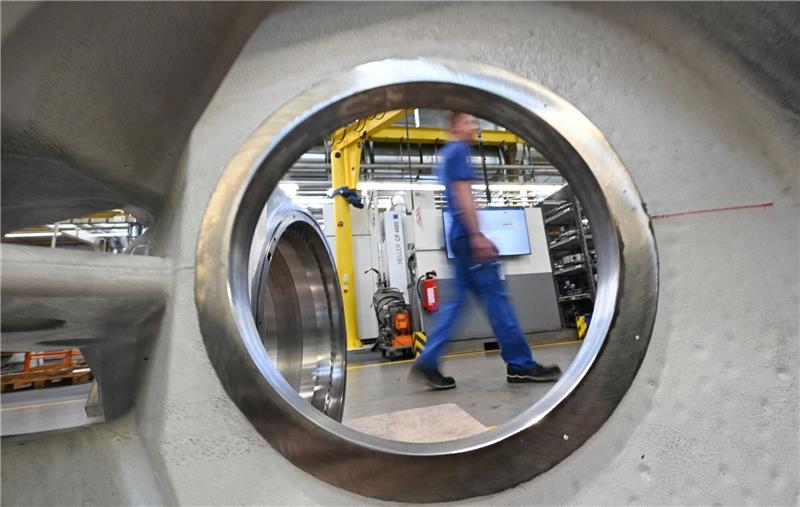 Maschinenexporte gesunken - Rückgang im EU-Geschäft Insgesamt wurden Maschinen und Anlagen im Wert von 50 Milliarden Euro in alle Welt exportiert.