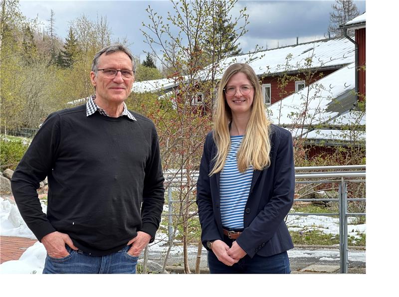 Insolvenzverwalterin Kristin Winter und Geschäftsführer Tilman Zschiesche kommen regelmäßig zusammen, um zu beraten, wie es mit der Bildungsstätte Internationales Haus Sonnenberg weitergeht. Foto: Eggers
