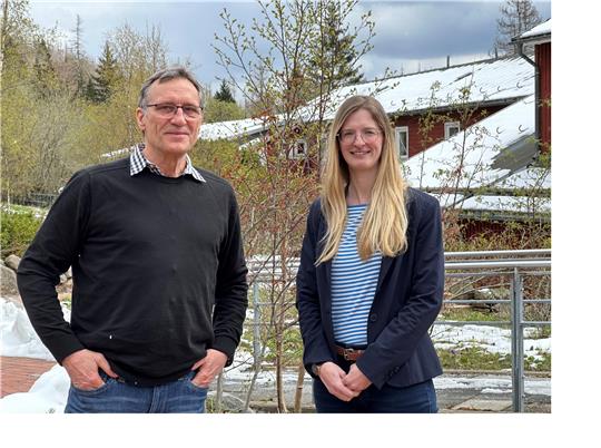 Insolvenzverwalterin Kristin Winter und Geschäftsführer Tilman Zschiesche kommen regelmäßig zusammen, um zu beraten, wie es mit der Bildungsstätte Internationales Haus Sonnenberg weitergeht. Foto: Eggers