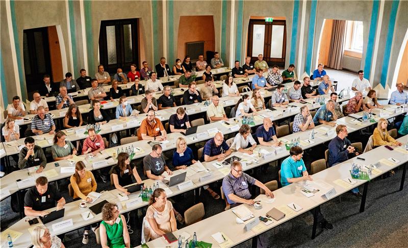 Wie gehen Hochschulen mit Klimaschutz und Energie um? Interessierte aus Hochschulen, Forschungseinrichtungen und Ministerien tagen in der TU Clausthal. Foto: Dell’Aquila/TU Clausthal