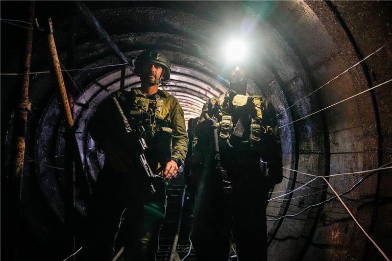 Israelische Soldaten haben eigenen Angaben zufolge das größte Hamas-Tunnelnetz gefunden.