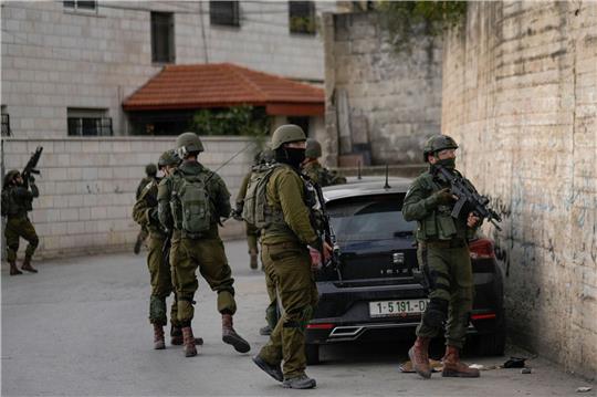 Israelische Soldaten während einer Militäroperation im Westjordanland.