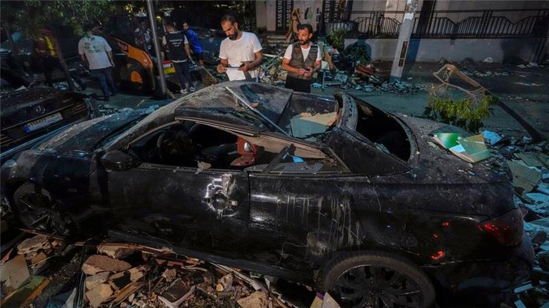 Pulverfass Nahost: Israel greift an mehreren Fronten an Israels Armee setzt ihre Angriffe gegen die Hisbollah im Libanon fort.