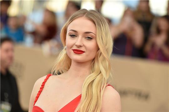 Ist Taylor Swift unendlich dankbar: Sophie Turner.