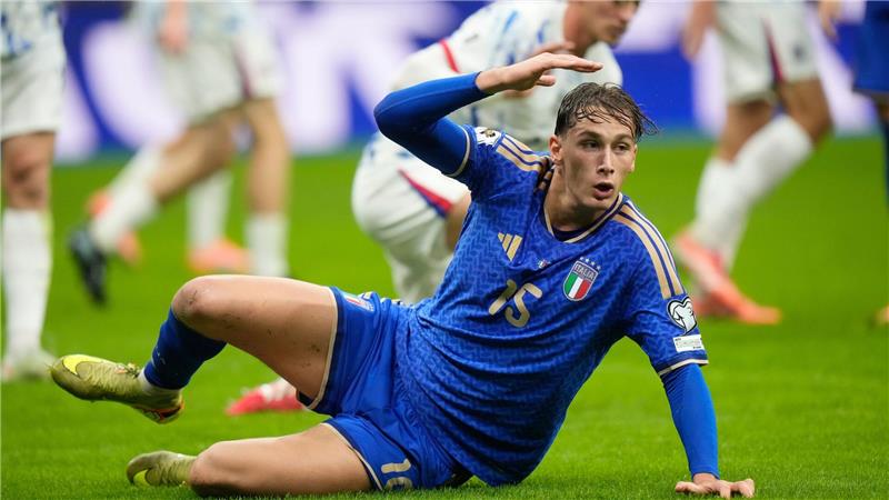 Italien mit Torschütze Pio Esposito muss in die Playoffs.