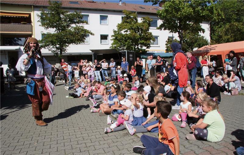 Das ist an Walpurgis in Goslar geplant Jack Sparrow hat am 30. April am Kramerswinkler Markt frei, stattdessen werden Hexen und Teufel das Geschehen bestimmen. Foto: GZ-Archiv
