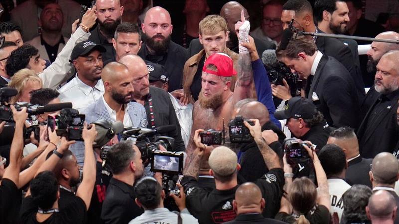Comeback ohne Happy End: Prügel für Tyson und Netflix Jake Paul gewann den Boxkampf einstimmig nach Punkten.