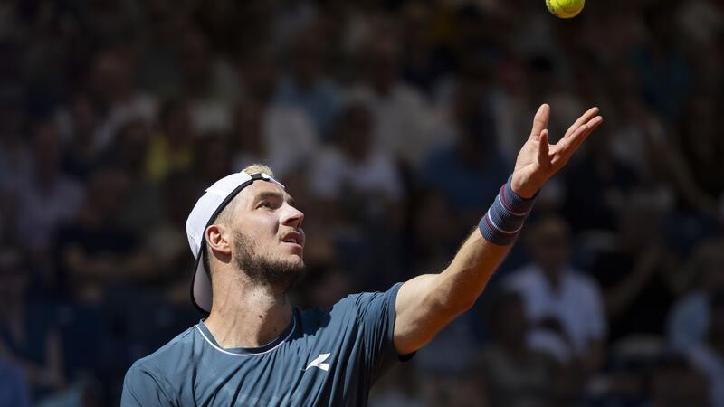 Struff verliert erstes Spiel nach Olympia-Rückzug Jan-Lennard Struff ist beim Turnier in Cincinnati an Stefanos Tsitsipas gescheitert.