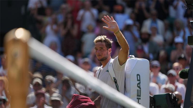 Zverev mit Ansage in erstes Viertelfinale - Kein Struff-Coup Jan-Lennard Struff verabschiedet sich aus Wimbledon.