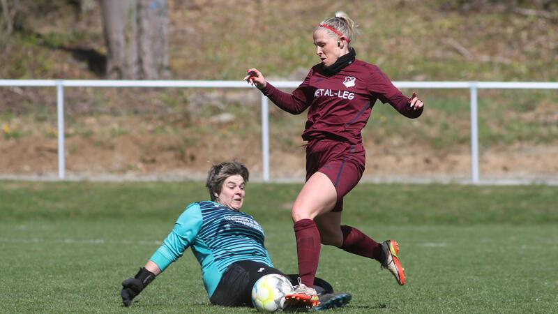 Janine Schäfer ist die erfolgreichste Torschützin des FC Groß Döhren. Mit 39 Treffern bei 21 Einsätzen ist sie auch die zweitbeste der Bezirksliga. Sie wechselt hochwahrscheinlich zum FC Pfeil Broistedt.