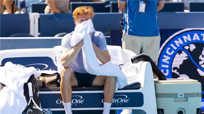 Zverev mit Bencic im Mixed-Doppel der US Open früh raus Jannik Sinner verzichtet auf einen Start im Mixed-Doppel bei den US Open