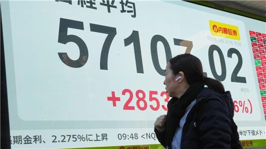 Japans Börse hatte in den vergangenen Tagen stark auf die Auswirkungen im Iran reagiert. (Archivbild)