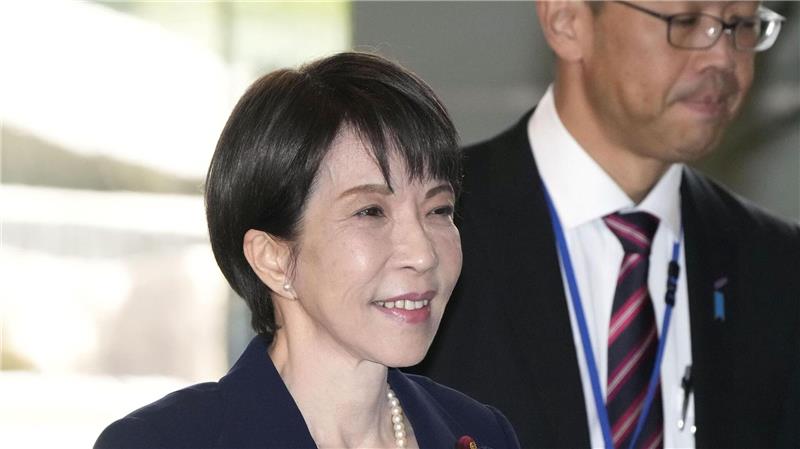 Japans neue Regierungschefin Takaichi will mit vorgezogenen Neuwahlen ihre Macht sichern. 