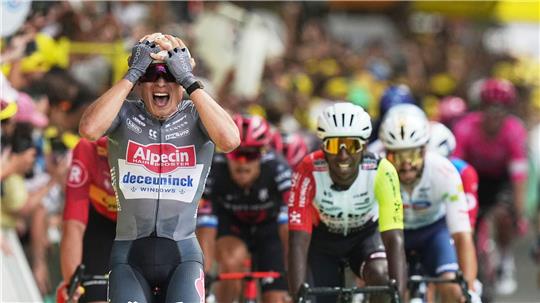 Jasper Philipsen gewann die Auftaktetappe der Tour de France.