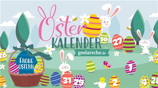 Weiße Osterhasen mit vielen bunten Eiern auf einer grünen Wiese.