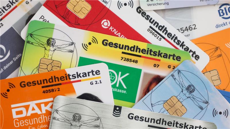 Jeder Versicherte suchte den Daten der KKH zufolge im Jahr 2024 durchschnittlich neunmal eine Medizinerin oder einen Mediziner auf. (Symbolbild)