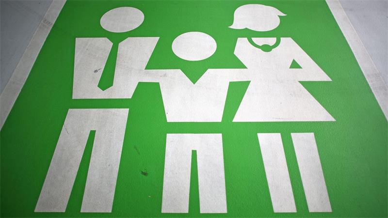 Jeder oder jede zweite lebt in einer Familie. (Symbolbild)