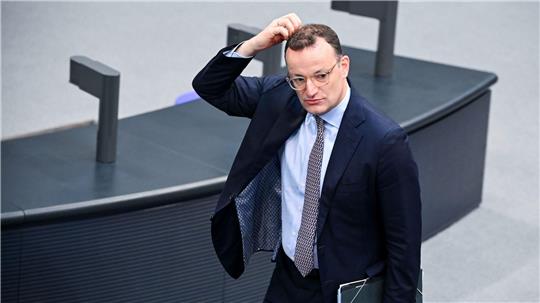 Jens Spahn (CDU) ist Vorsitzender der Unions-Fraktion im Bundestag und steht unter politischem Druck.