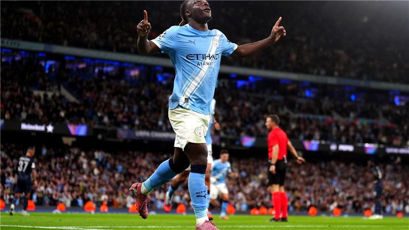 Jeremy Doku traf nach einem schönen Dribbling für Manchester City