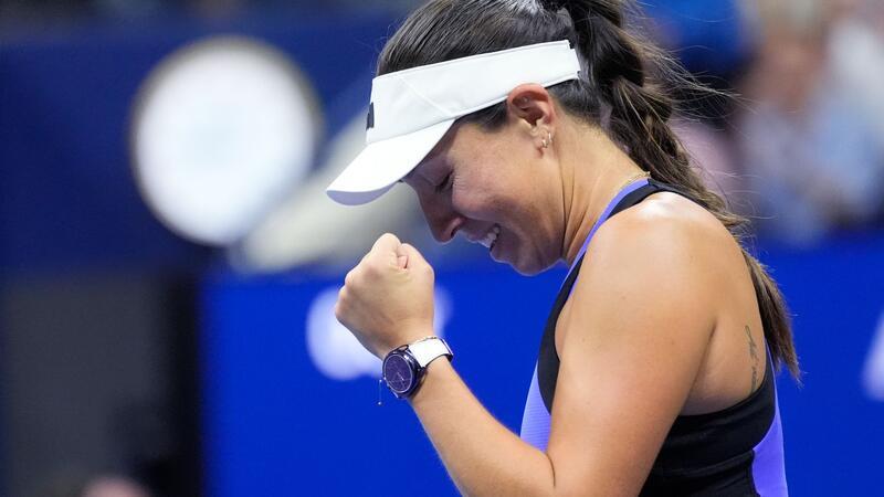 „Keine Lösung“: Mitfavoritin Swiatek scheitert bei US Open Jessica Pegula freut sich über ihren ersten Halbfinaleinzug bei einem Grand-Slam-Turnier.