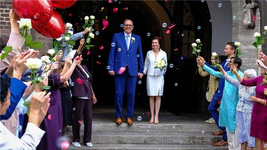 Jetzt auch verheiratet: Bremens Bürgermeister Andreas Bovenschulte und Kerstin Krüger.