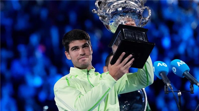 Sieg in Melbourne: Alcaraz schreibt Geschichte Jetzt hat Carlos Alcaraz bei allen vier Grand-Slam-Turnieren gewonnen.