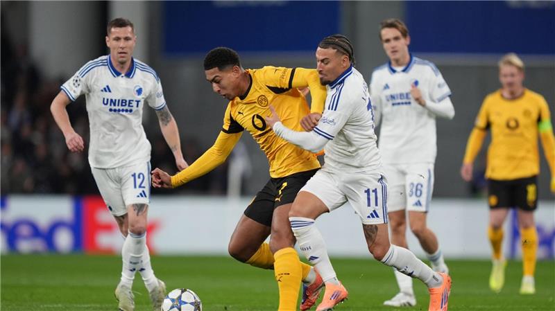 Jobe Bellingham spielte von Anfang an.