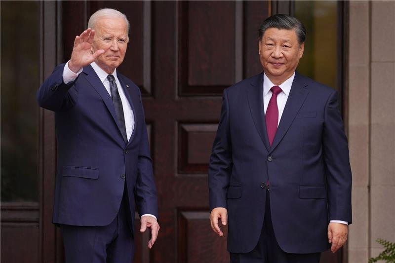 Biden und Xi telefonieren wieder miteinander Joe Biden und Xi Jinping sind in Kontakt.