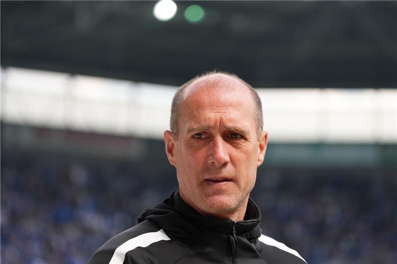 Enochs sagt VfB Oldenburg wegen Ex-Club Zwickau ab Joe Enochs.