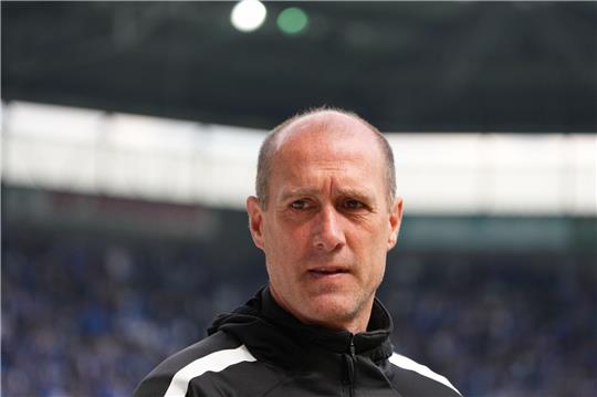 Joe Enochs wird neuer Trainer des SSV Jahn Regensburg.