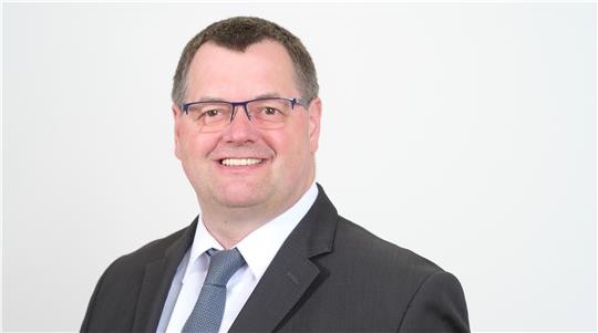 Jörg Gehrke war bereits für die Grünen und die FDP im Stadtrat. Jetzt will er für das Bündnis Deutschland in den Bundestag.