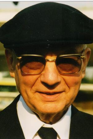 Erinnern an Nazi-Opfer: Kaplan Johannes Jäger überlebt Dachau-Haft Joh. Jäger Pfr. (ca. 1985)(Archiv Familie Flohr)Stolpersteine Goslar Kaplan Johannes Jäger