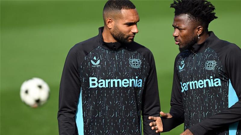 Tah über viele Pflichtspiele: Es muss eingegrenzt werden Jonathan Tah Abschlusstraining vor dem Champions-League-Spiel