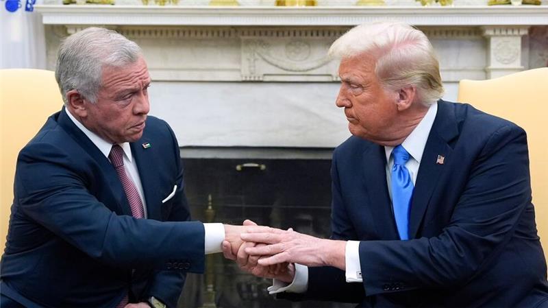 Hamas verpflichtet sich zu Freilassung weiterer Geiseln Jordaniens König Abdullah II. plädiert für einen Wiederaufbau des Gazastreifens ohne Vertreibung der Palästinenser.