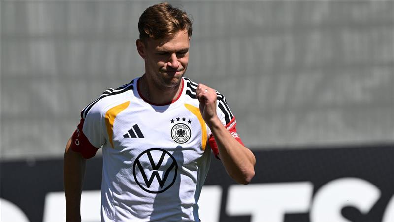 Joshua Kimmich geht als Kapitän immer voran, auch auf dem Trainingsplatz.