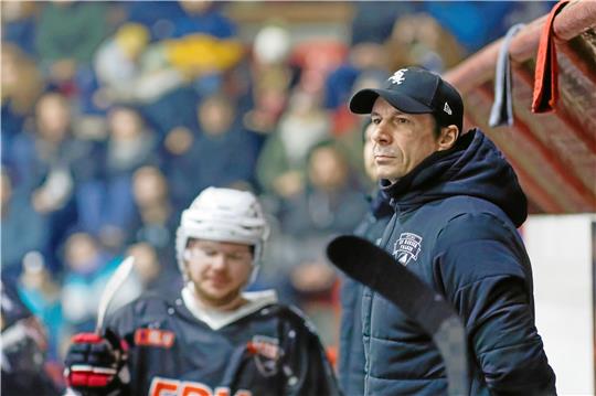 Jozef Potac bleibt auch in der kommenden Saison Trainer der Harzer Falken. Foto: Drechsler