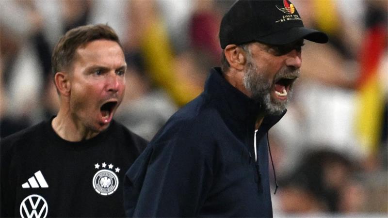 Neue Namen, neues Tempo: Klopp feiert seine Siegpremiere Jürgen Klopp trieb sein Team zu mehr Tempo.