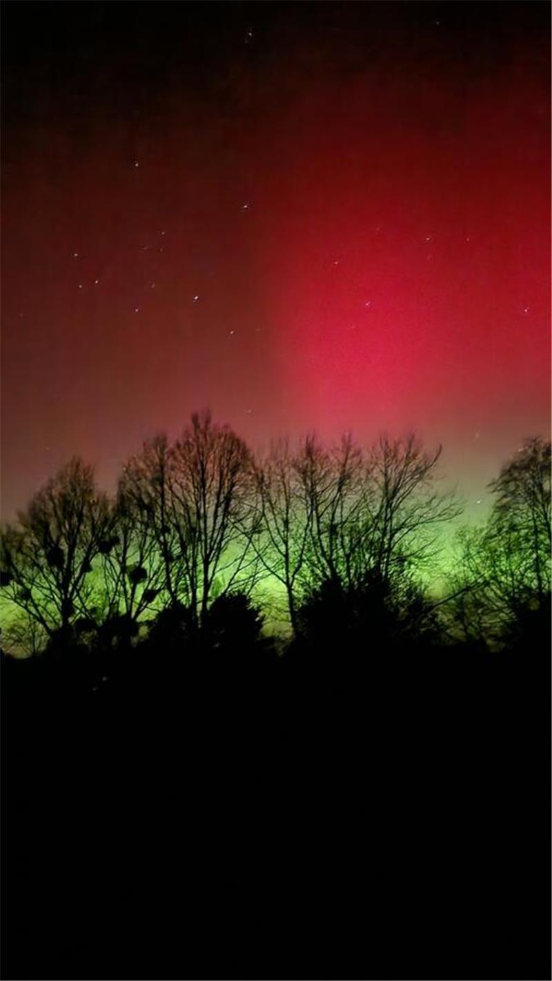 Julia Künzel schickt ein Polarlichtbild aus Lutter am Barenberge.