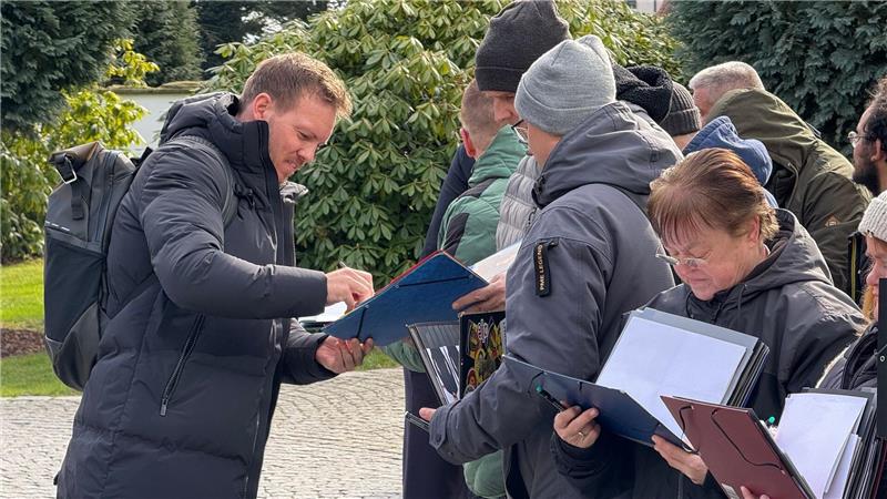 Spanien-Schmerz als Antrieb: Nagelsmann macht Tempo Julian Nagelsmann startet die Vorbereitung für die Viertelfinal-Spiele der Nations League.