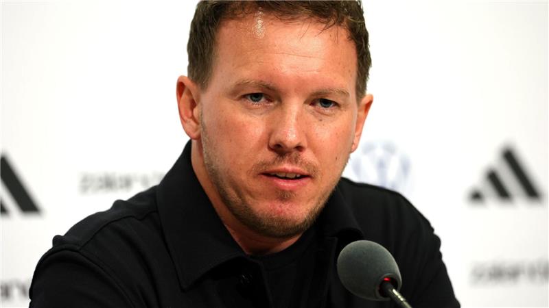 Julian Nagelsmann verrät einige Personalien bei der Pressekonferenz im Stadion.