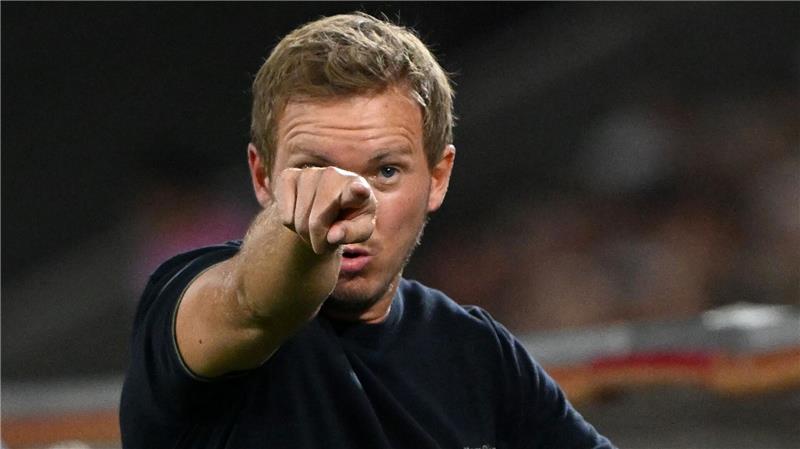 Applaus und Pfiffe: Nagelsmann und die „Hyänen im Busch“ Julian Nagelsmann weist den weiteren Weg.