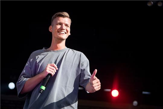 Julian Sommer singt über «Peter Pan» und «Arielle».