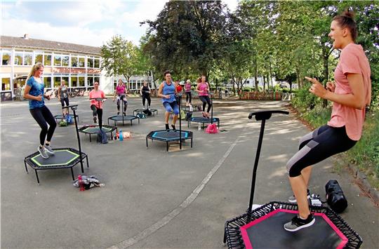 Jumping Fitness ist eine der Sportarten im MTV Harlingerode, die für einen starken Anstieg der Mitglieder zahlen gesorgt hat. Dazu gehören auch Kangoo Jumps und Kindertanzen. Foto: GZ-Archiv