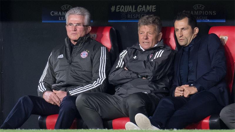 Trauer um den Co-Trainer Deutschlands: Peter Hermann ist tot Jupp Heynckes (l) neben seinem damaligen Co-Trainer Peter Hermann. (Archivbild)